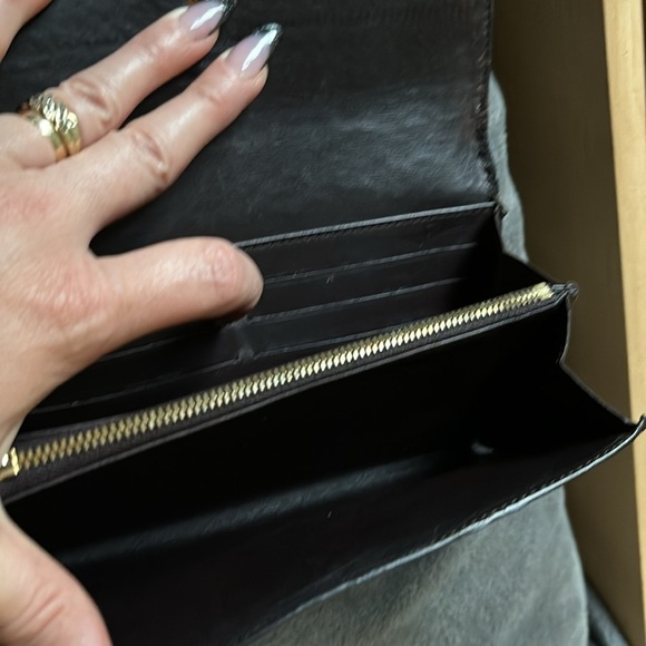 Louis Vuitton Portefeuille Sarah Wallet - Picture 5 of 16